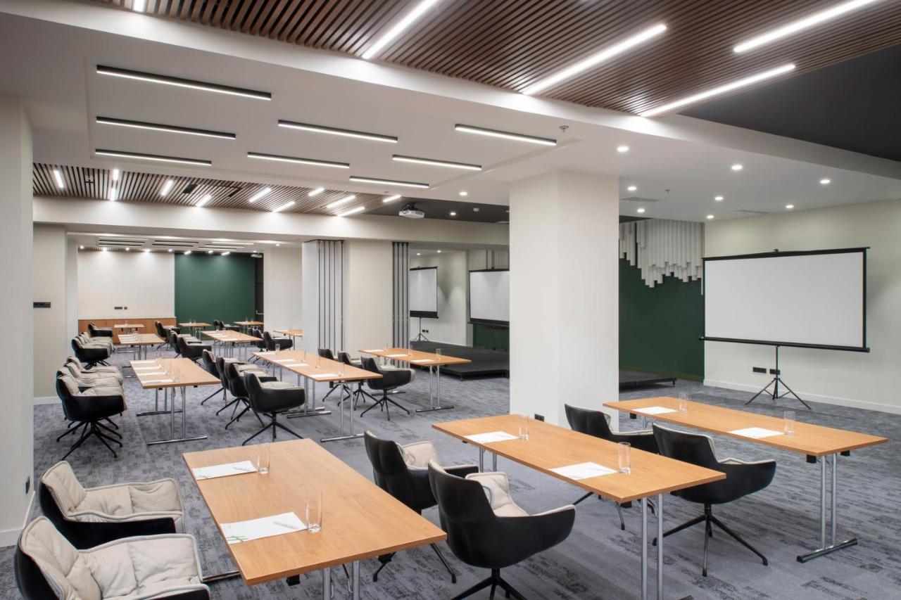Holiday Inn Yerevan - Republic Square By Ihg Extérieur photo